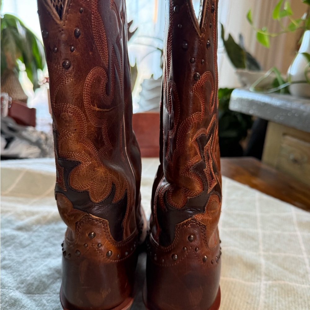 Ariat Brown Heeled Boots - Picture 7 of 7